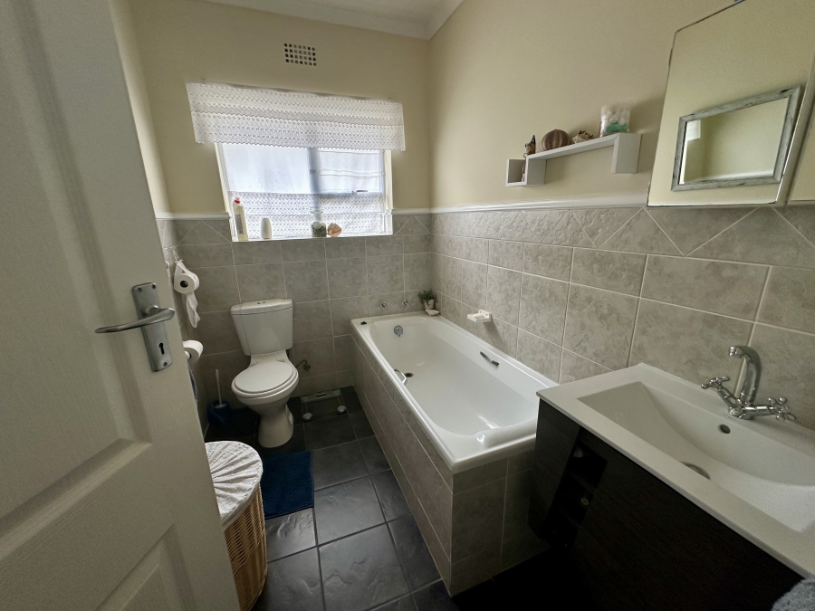 2 Bedroom Property for Sale in Montage Western Cape